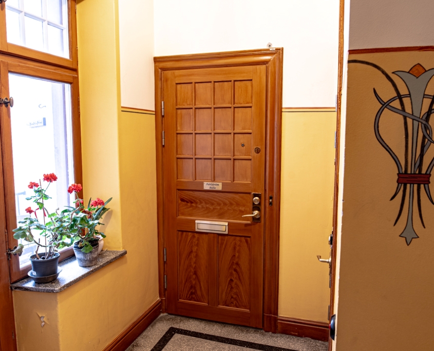 Säkerhetsdörr RC3 brf smältan (2)